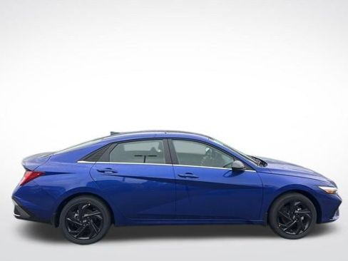New 2026 Hyundai Elantra SEL Sport Premium FWD image 6