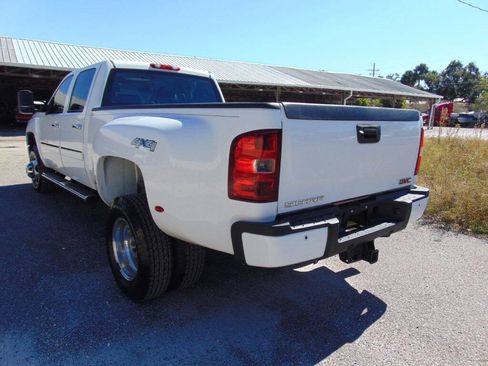 Used 2013 GMC Sierra 3500 Denali image 8