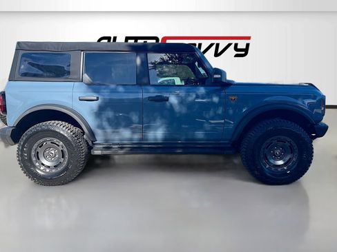 Used 2024 Ford Bronco Badlands AWD/4WD image 8