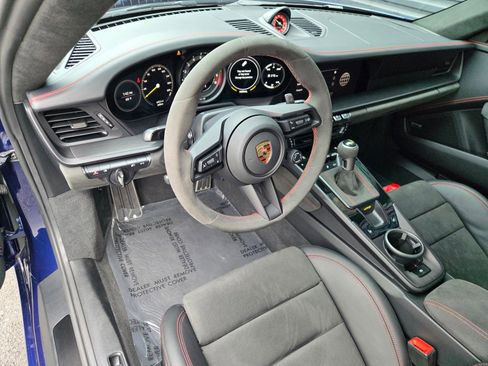 Certified 2024 Porsche 911 GT3 RWD image 4