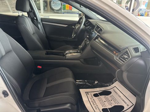 Used 2020 Honda Civic EX image 41