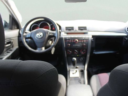 Used 2006 MAZDA MAZDA3 s FWD image 7
