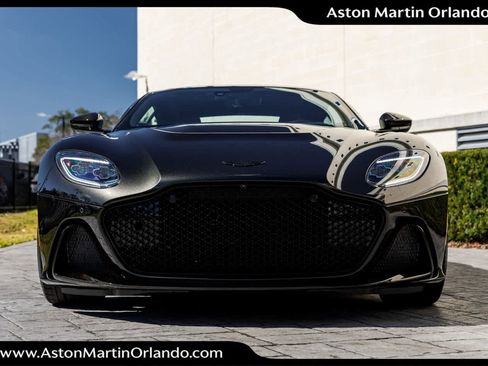 Used 2023 Aston Martin DBS Coupe image 38