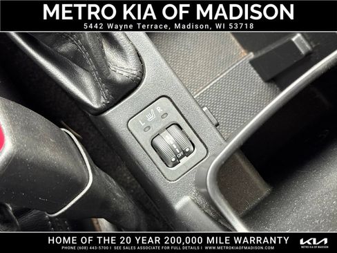 Used 2010 Subaru Forester 2.5X Limited AWD/4WD image 24