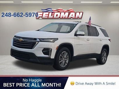 Used 2023 Chevrolet Traverse LT