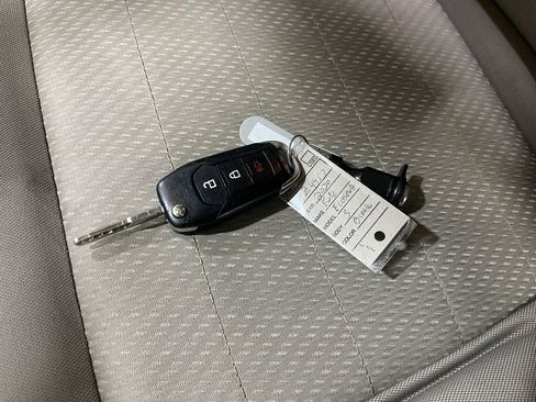 Used 2020 Ford EcoSport S image 35