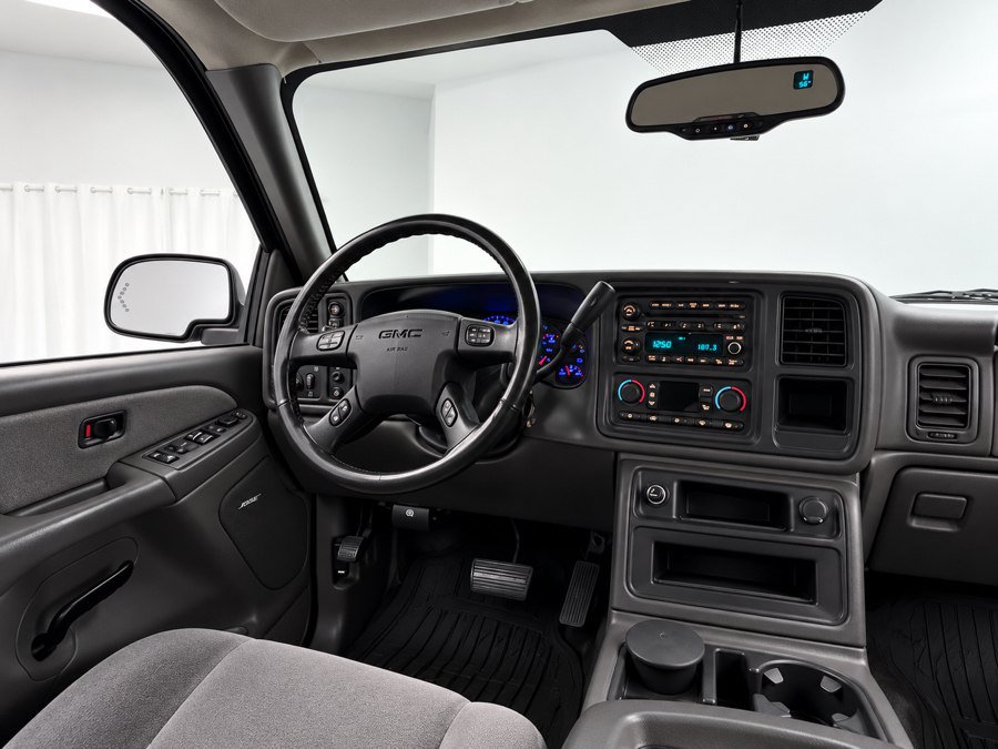 Used 2005 GMC Sierra 1500 SLE w/ Safe And Sound Package AWD/4WD image 22