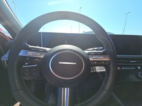 Used 2025 Hyundai Sonata SEL FWD image 15
