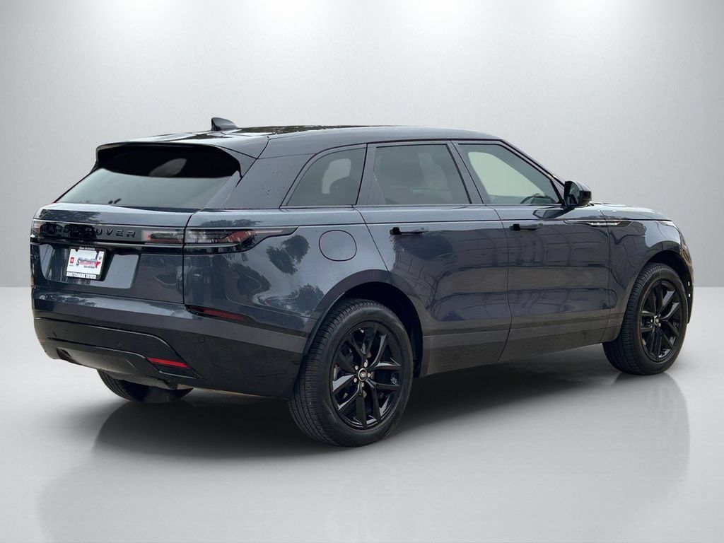 Used 2025 Land Rover Range Rover Velar Dynamic SE AWD/4WD image 5