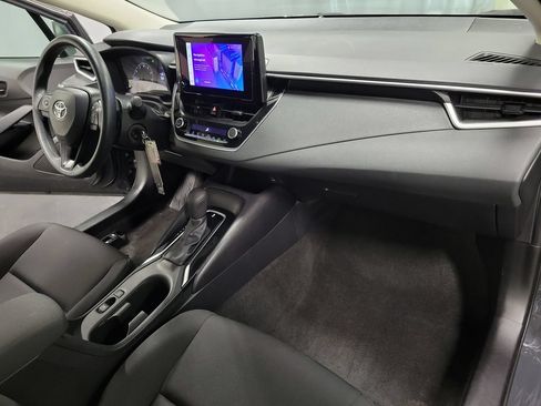 Used 2024 Toyota Corolla LE FWD image 28