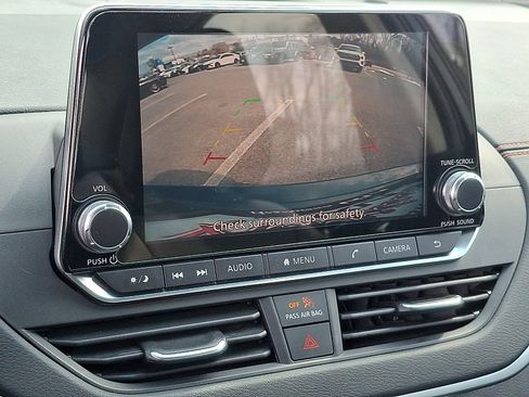 Used 2019 Nissan Altima 2.5 SR image 17