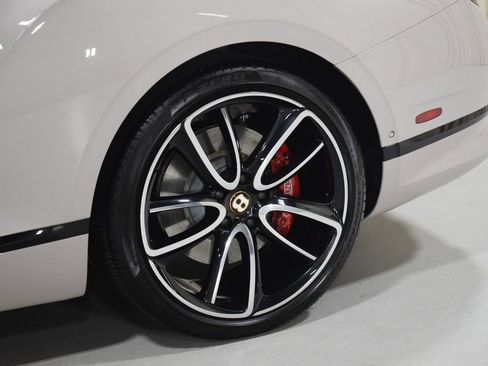 Certified 2020 Bentley Continental GT AWD/4WD image 17