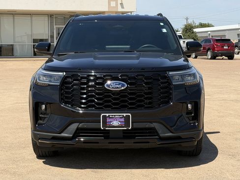 Used 2025 Ford Explorer ST-Line RWD image 9
