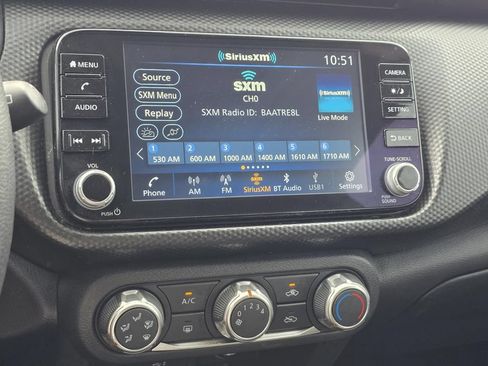 Used 2024 Nissan Kicks SV w/ Interior Electronics Package FWD image 26
