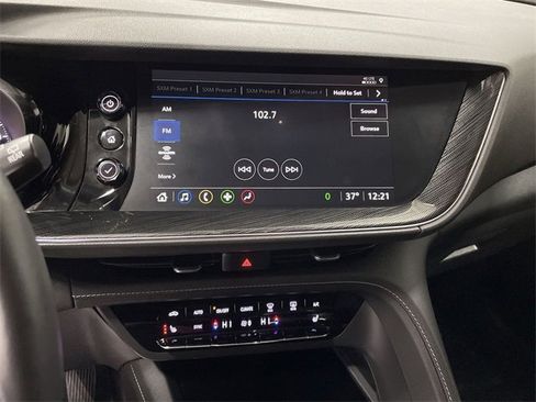 Used 2023 Buick Envision Essence image 25