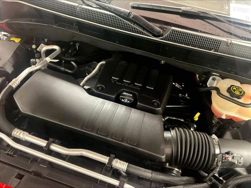 Used 2022 Chevrolet Silverado 1500 LT image 35