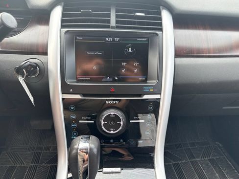 Used 2014 Ford Edge Limited AWD/4WD image 19