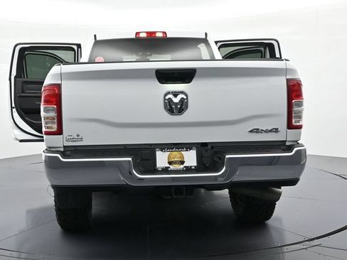 Used 2022 RAM 2500 Tradesman w/ Chrome Appearance Group AWD/4WD image 26