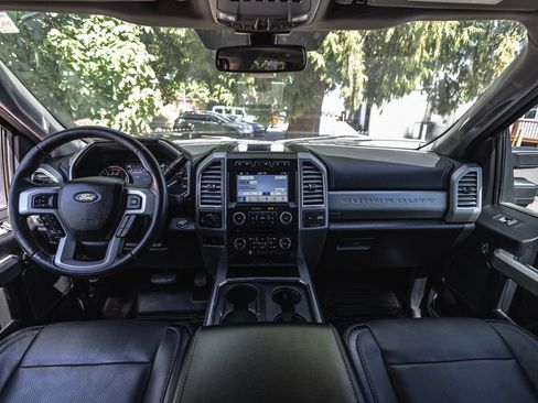 Used 2017 Ford F350 Lariat w/ Lariat Ultimate Package AWD/4WD image 26