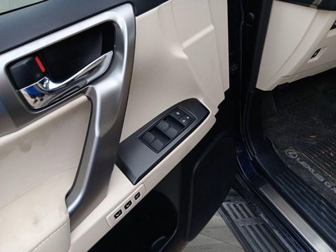 Certified 2023 Lexus GX 460 Luxury w/ Accessory Package image 8