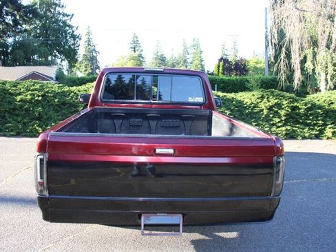 Used 1994 Ford F150 2WD Regular Cab image 10