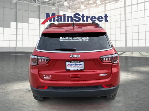 New 2026 Jeep Compass Latitude image 4