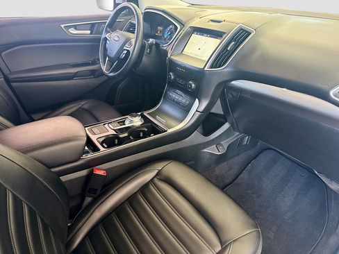Used 2019 Ford Edge SEL w/ Equipment Group 201A FWD image 22