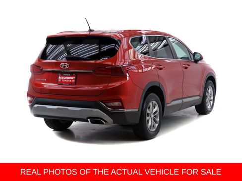 Used 2019 Hyundai Santa Fe SE FWD image 2