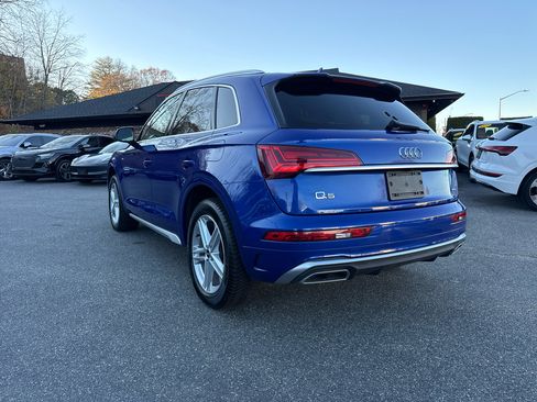 Used 2021 Audi Q5 e Premium Plus w/ Premium Plus Package image 14