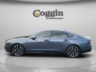 Used 2023 Honda Accord Touring video 2