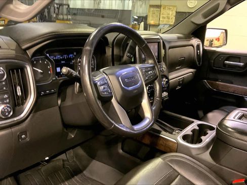Used 2021 GMC Sierra 1500 Denali w/ Denali Ultimate Package image 17