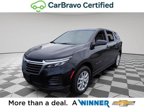 Certified 2023 Chevrolet Equinox LS w/ LS Convenience Package AWD/4WD image 1