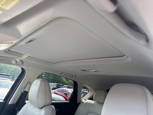 Used 2017 MAZDA CX-5 Grand Touring AWD/4WD image 5