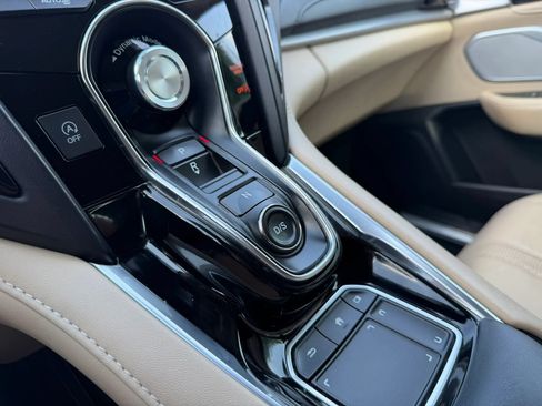 Used 2020 Acura RDX FWD w/ Technology Package image 16