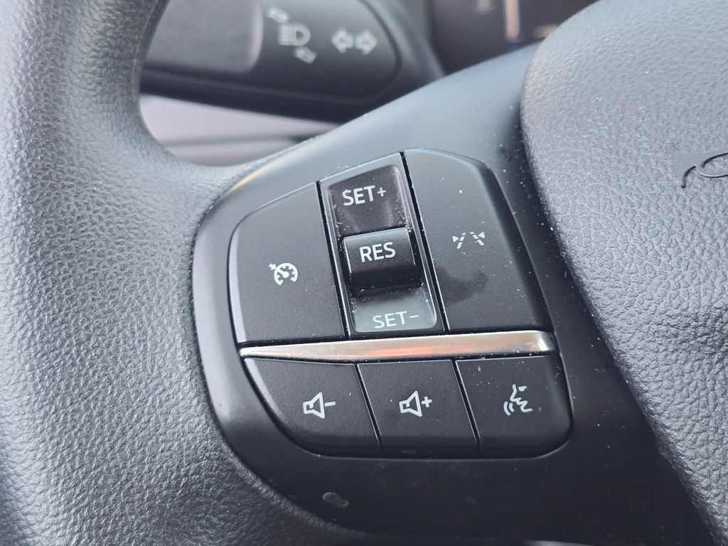 Used 2025 Ford Escape Active FWD image 16