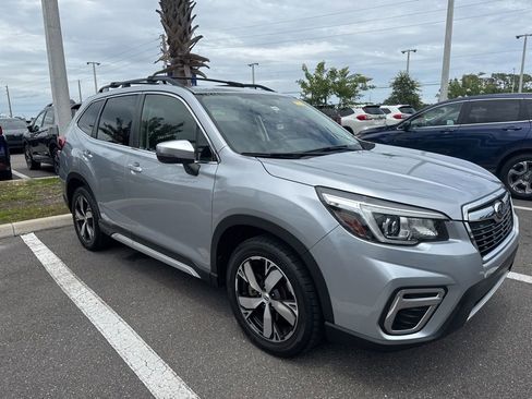 Used 2020 Subaru Forester Touring AWD/4WD image 2
