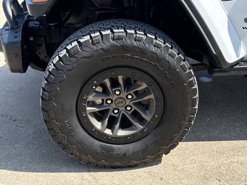 Used 2024 Jeep Wrangler Unlimited Rubicon 392 AWD/4WD image 14