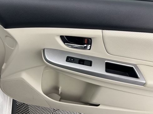 Used 2014 Subaru Crosstrek Touring image 25