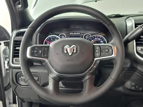 New 2026 RAM 3500 Big Horn AWD/4WD image 21