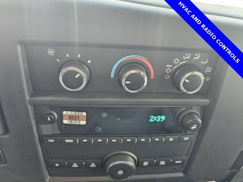 New 2025 Chevrolet Express 3500 Work Van Cutaway w/ Power Convenience Package image 33