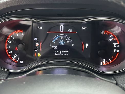 Used 2020 Dodge Durango R/T w/ Blacktop Package AWD/4WD image 17