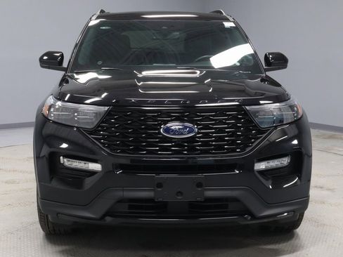 Certified 2024 Ford Explorer ST-Line w/ Class IV Trailer Tow Package image 7