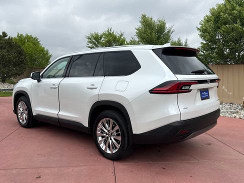 Used 2026 Toyota Grand Highlander AWD image 6
