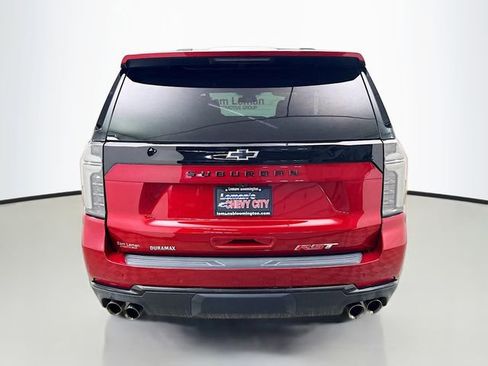 Used 2025 Chevrolet Suburban RST w/ RST Capability Package AWD/4WD image 9