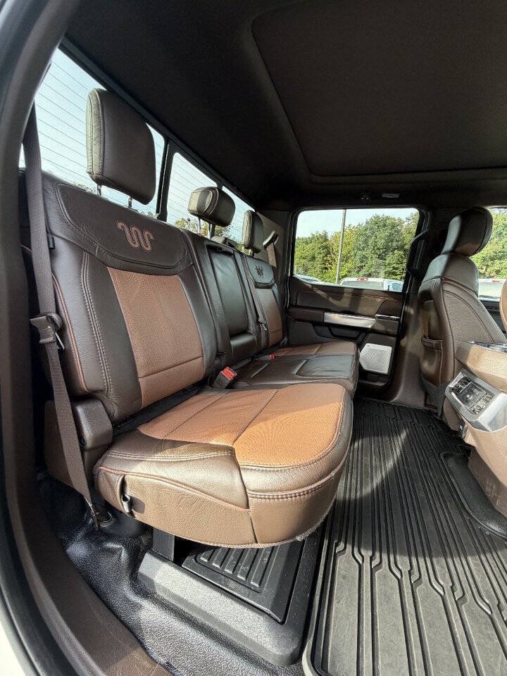 Used 2025 Ford F450 King Ranch w/ Chrome Package AWD/4WD image 17