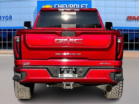 Used 2024 GMC Sierra 2500 AT4 w/ AT4 Premium Plus Package image 6
