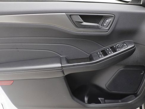 Used 2025 Ford Escape Active image 14