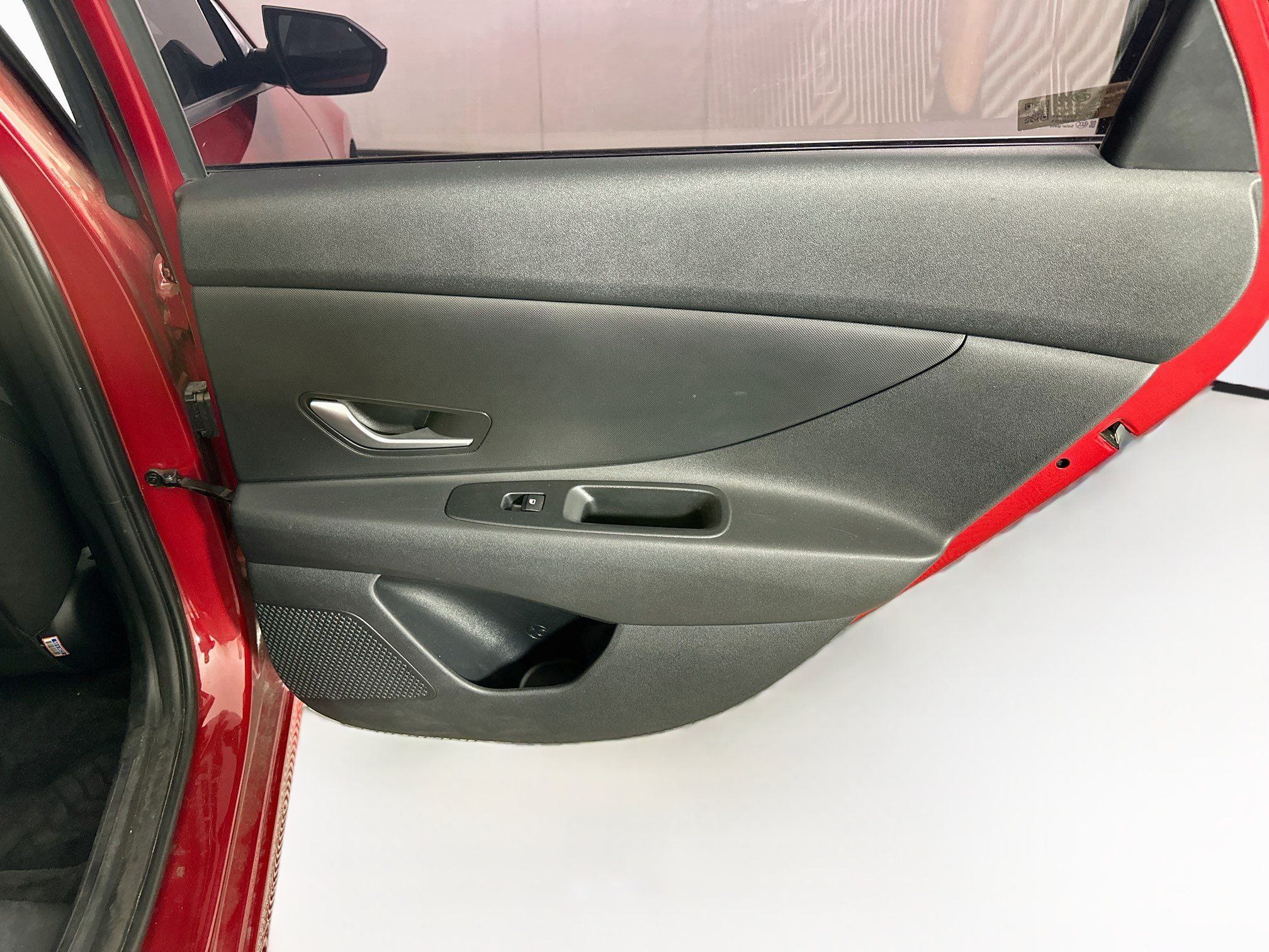 Used 2022 Hyundai Elantra SEL FWD image 28
