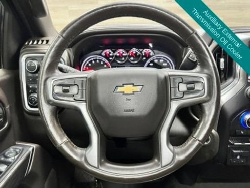 Used 2020 Chevrolet Silverado 1500 LTZ AWD/4WD image 19
