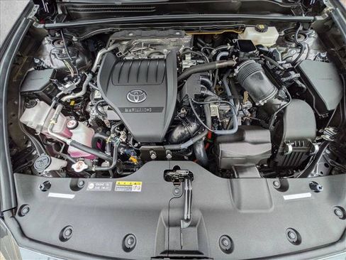 Certified 2024 Toyota Crown Platinum AWD/4WD image 24
